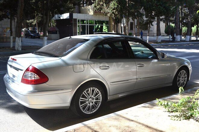 Mercedes E 220 d 2002, 432,000 km - 2.2 l - Sumqayıt