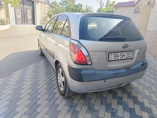 Kia Rio 2006, 135,000 km - 1.4 l - Bakı