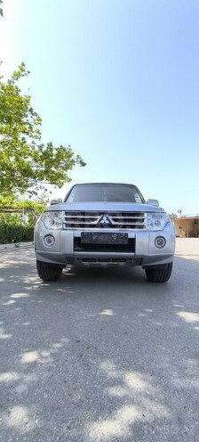 Mitsubishi Pajero 2007, 284,000 km - 3.0 л - Bakı