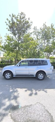 Mitsubishi Pajero 2007, 284,000 km - 3.0 л - Bakı