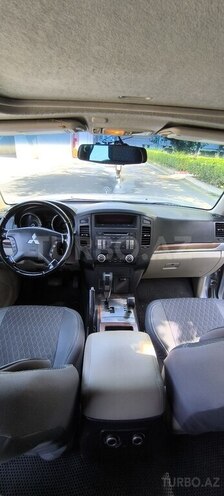 Mitsubishi Pajero 2007, 284,000 km - 3.0 л - Bakı