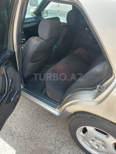 Mercedes E 280 1994, 520,000 km - 2.8 l - Bakı