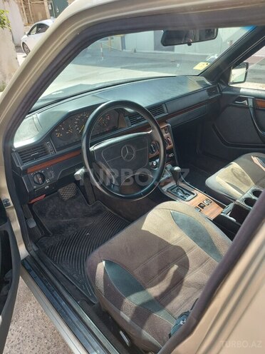 Mercedes E 280 1994, 520,000 km - 2.8 l - Bakı