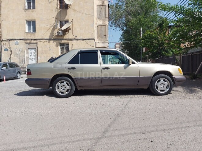 Mercedes E 280 1994, 520,000 km - 2.8 l - Bakı