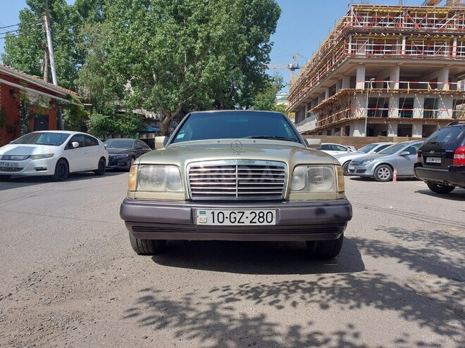 Mercedes E 280 1994, 520,000 km - 2.8 l - Bakı