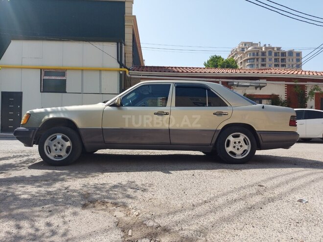 Mercedes E 280 1994, 520,000 km - 2.8 l - Bakı