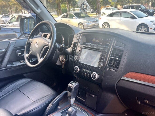 Mitsubishi Pajero 2008, 221,000 km - 3.0 l - Sumqayıt