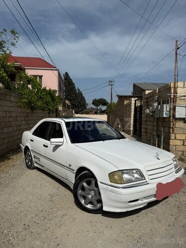 Mercedes C 180 1995, 240,000 km - 1.8 l - Bakı