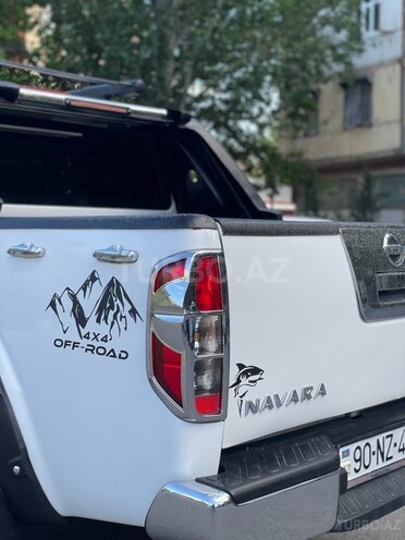 Nissan Navara 2012, 205,000 km - 2.5 l - Bakı