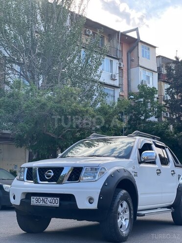 Nissan Navara 2012, 205,000 km - 2.5 l - Bakı