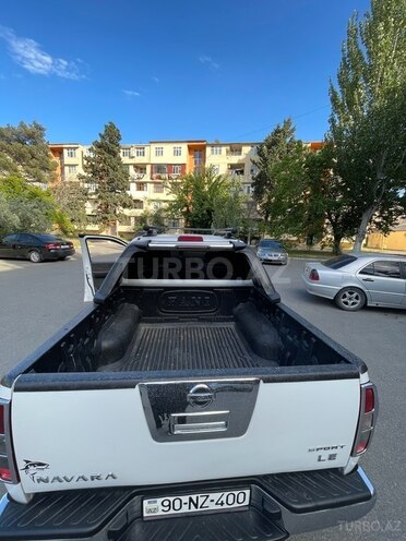Nissan Navara 2012, 205,000 km - 2.5 l - Bakı