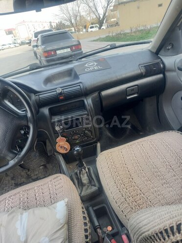 Opel Astra 1994, 555,357 km - 1.7 l - Bakı