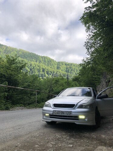 Opel Astra 2002, 284,000 km - 1.6 l - Quba