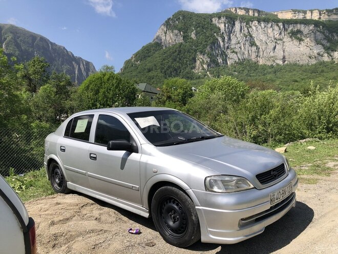 Opel Astra 2002, 284,000 km - 1.6 l - Quba