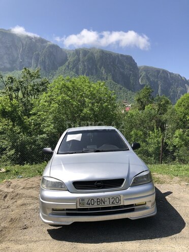 Opel Astra 2002, 284,000 km - 1.6 l - Quba