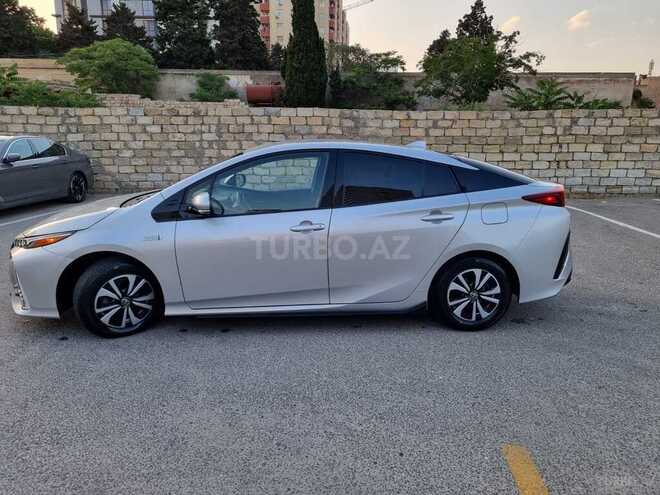 Toyota Prius PHV 2018, 125,000 km - 1.8 l - Bakı
