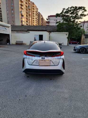 Toyota Prius PHV 2018, 125,000 km - 1.8 l - Bakı