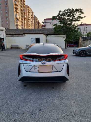 Toyota Prius PHV 2018, 125,000 km - 1.8 l - Bakı
