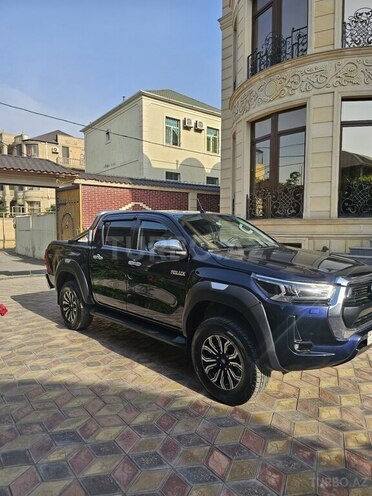 Toyota Hilux 2020, 177,000 km - 2.4 l - Bakı