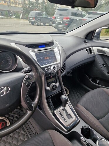 Hyundai Elantra 2012, 245,000 km - 1.6 l - Bakı