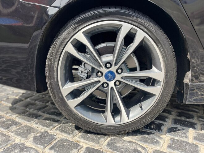 Ford Fusion (North America) 2019, 120,000 km - 2.0 л - Bakı