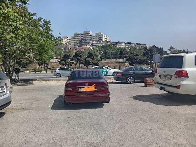 Mercedes E 220 1993, 345,000 km - 2.2 l - Bakı