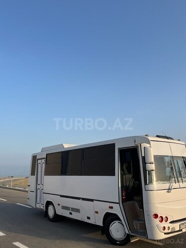 Isuzu Turkuaz 2013, 220,000 km - 4.5 l - Bakı