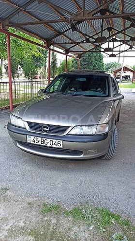 Opel Vectra 1997, 355,000 km - 2.0 l - Mingəçevir