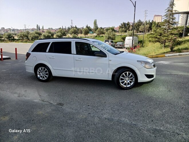 Opel Astra 2008, 215,212 km - 1.3 l - Bakı