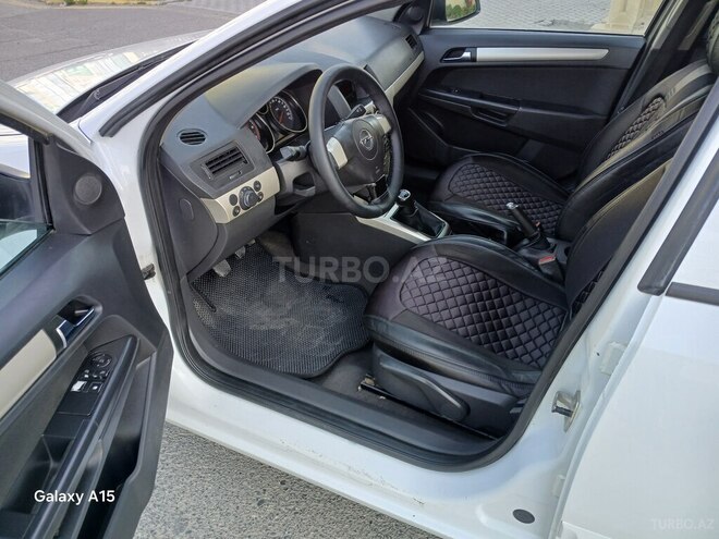 Opel Astra 2008, 215,212 km - 1.3 l - Bakı