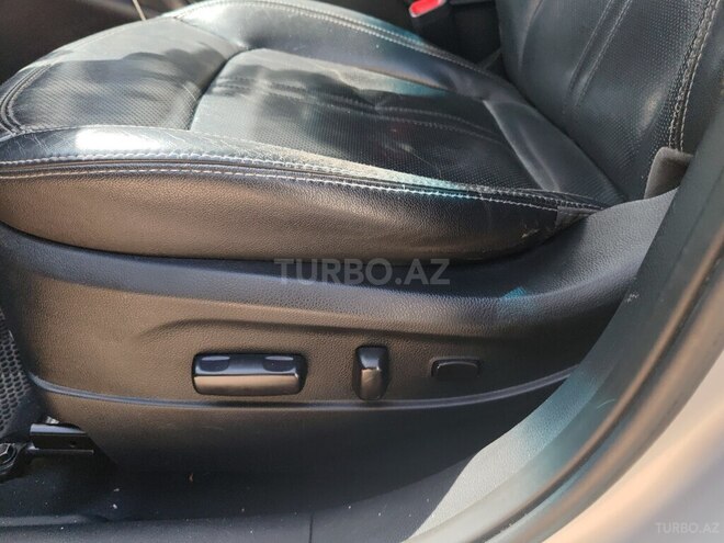 Kia Sportage 2011, 296,000 km - 2.0 л - Bakı