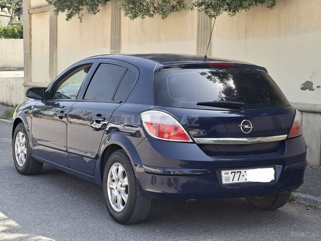 Opel Astra 2005, 260,000 km - 1.4 l - Bakı