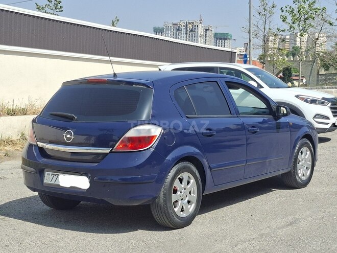 Opel Astra 2005, 260,000 km - 1.4 l - Bakı