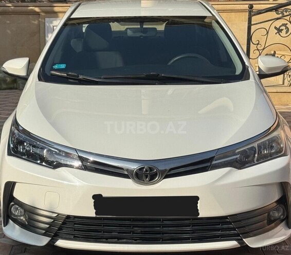 Toyota Corolla 2016, 107,000 km - 1.6 л - Bakı
