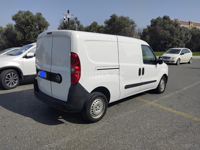 Fiat Doblo 2012, 249,700 km - 1.3 l - Bakı