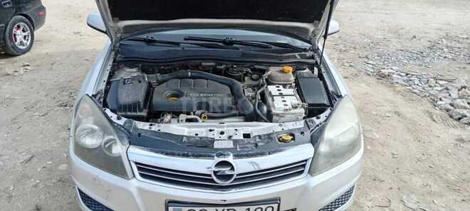 Opel Astra 2007, 232,233 km - 1.7 l - Bakı