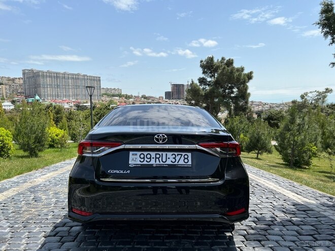 Toyota Corolla 2021, 117,000 km - 1.6 l - Bakı