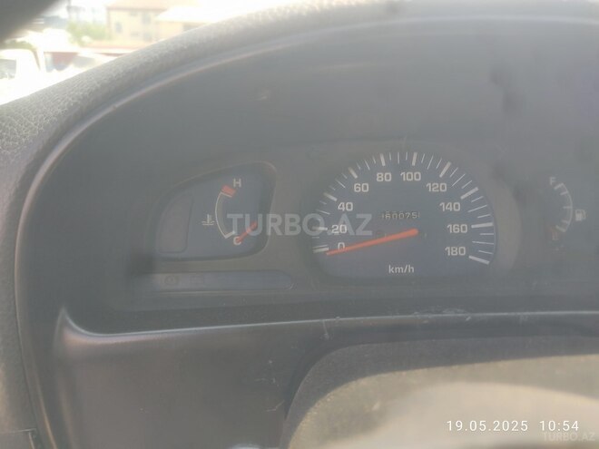 Toyota Hilux 1994, 360,000 km - 2.5 l - Bakı