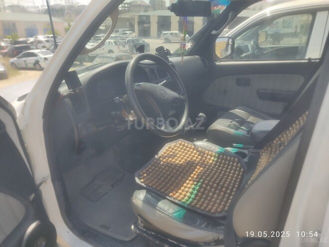 Toyota Hilux 1994, 360,000 km - 2.5 l - Bakı