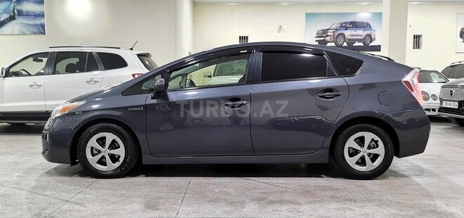 Toyota Prius 2015, 224,000 km - 1.8 л - Sumqayıt