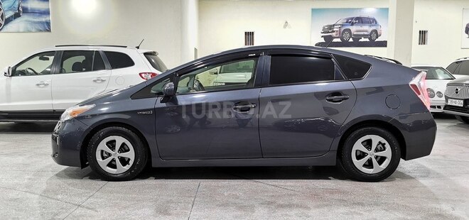 Toyota Prius 2015, 224,000 km - 1.8 л - Sumqayıt