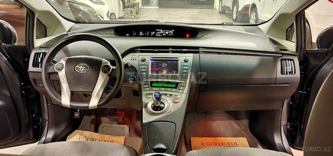 Toyota Prius 2015, 224,000 km - 1.8 л - Sumqayıt