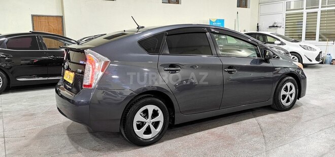 Toyota Prius 2015, 224,000 km - 1.8 л - Sumqayıt