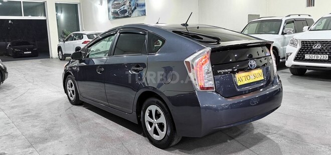 Toyota Prius 2015, 224,000 km - 1.8 л - Sumqayıt