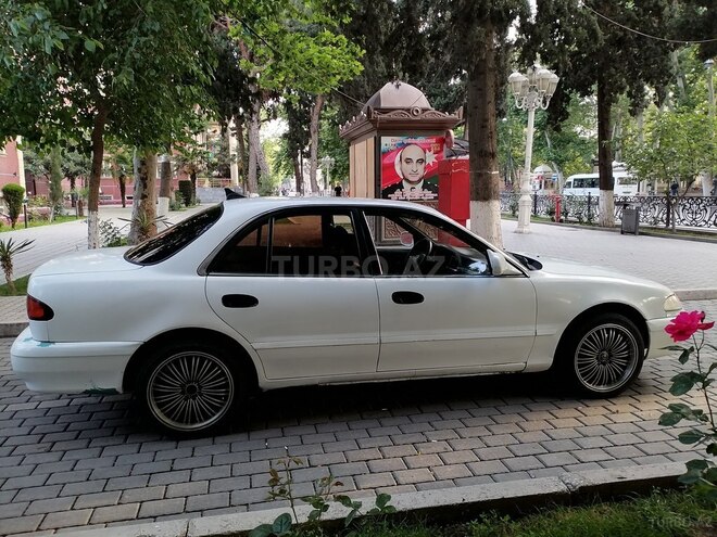 Hyundai Sonata 1995, 100,000 km - 2.0 l - Gəncə