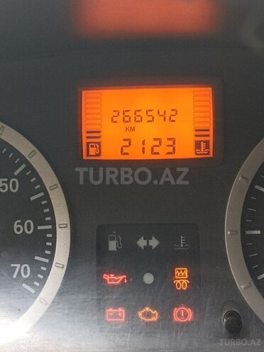 Dacia Logan 2008, 266,542 km - 1.5 l - Mingəçevir