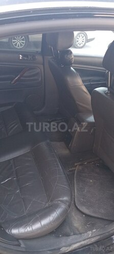 Volkswagen Passat 2004, 235,000 km - 1.8 l - Bakı