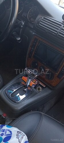 Volkswagen Passat 2004, 235,000 km - 1.8 l - Bakı
