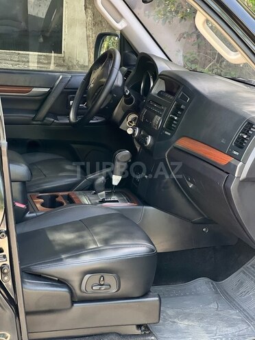 Mitsubishi Pajero 2007, 186,000 km - 3.0 л - Gəncə