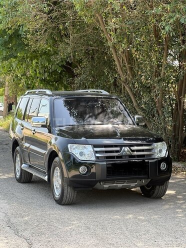 Mitsubishi Pajero 2007, 186,000 km - 3.0 л - Gəncə